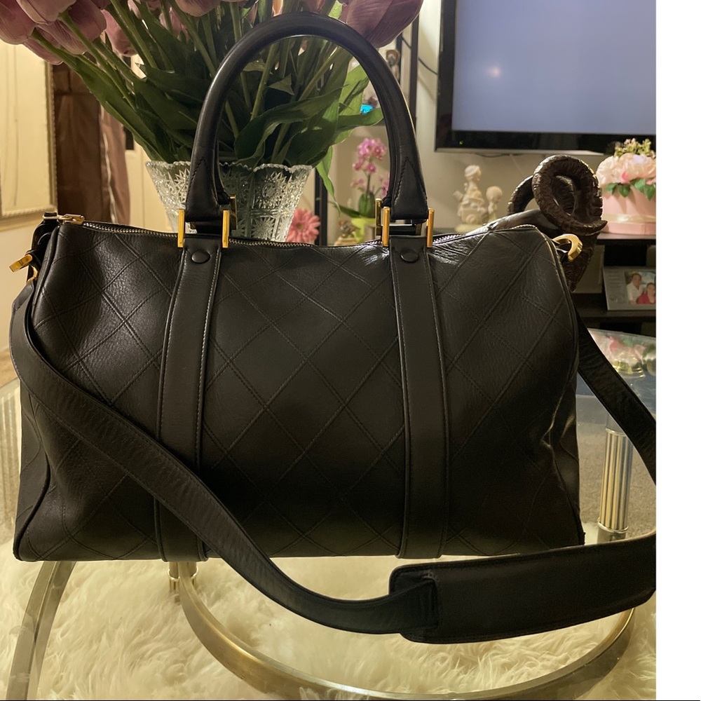 SALE!!! 🎉🎉🎉Chanel Vintage Lambskin Diamond Stitch Boston Bag - Picture 3 of 16